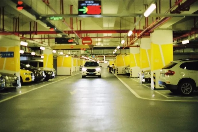 省钱比赚钱更重要,赚钱跟省钱哪个重要