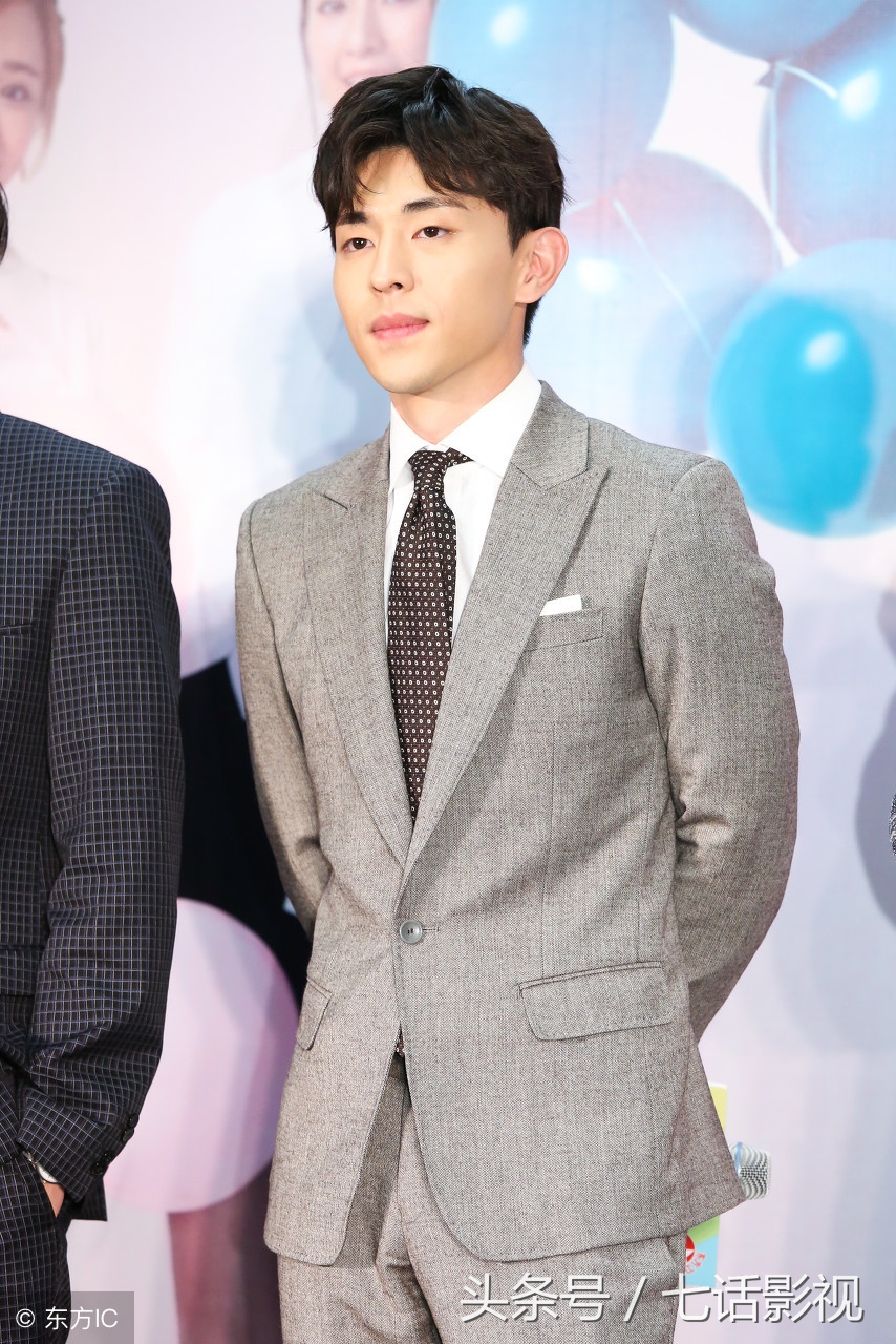 杨紫和黄晓明最新采访,杨紫黄晓明互相夸赞