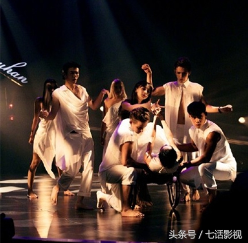 杨紫和黄晓明最新采访,杨紫黄晓明互相夸赞