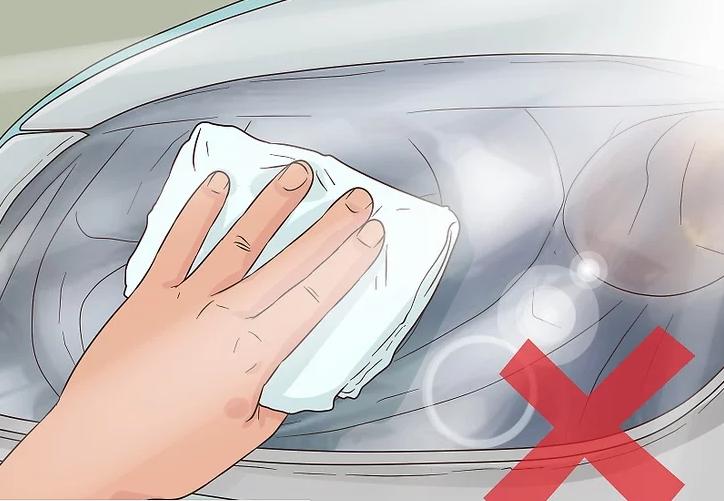 小车大灯模糊怎么修复,汽车大灯内壁模糊不透明怎么修复