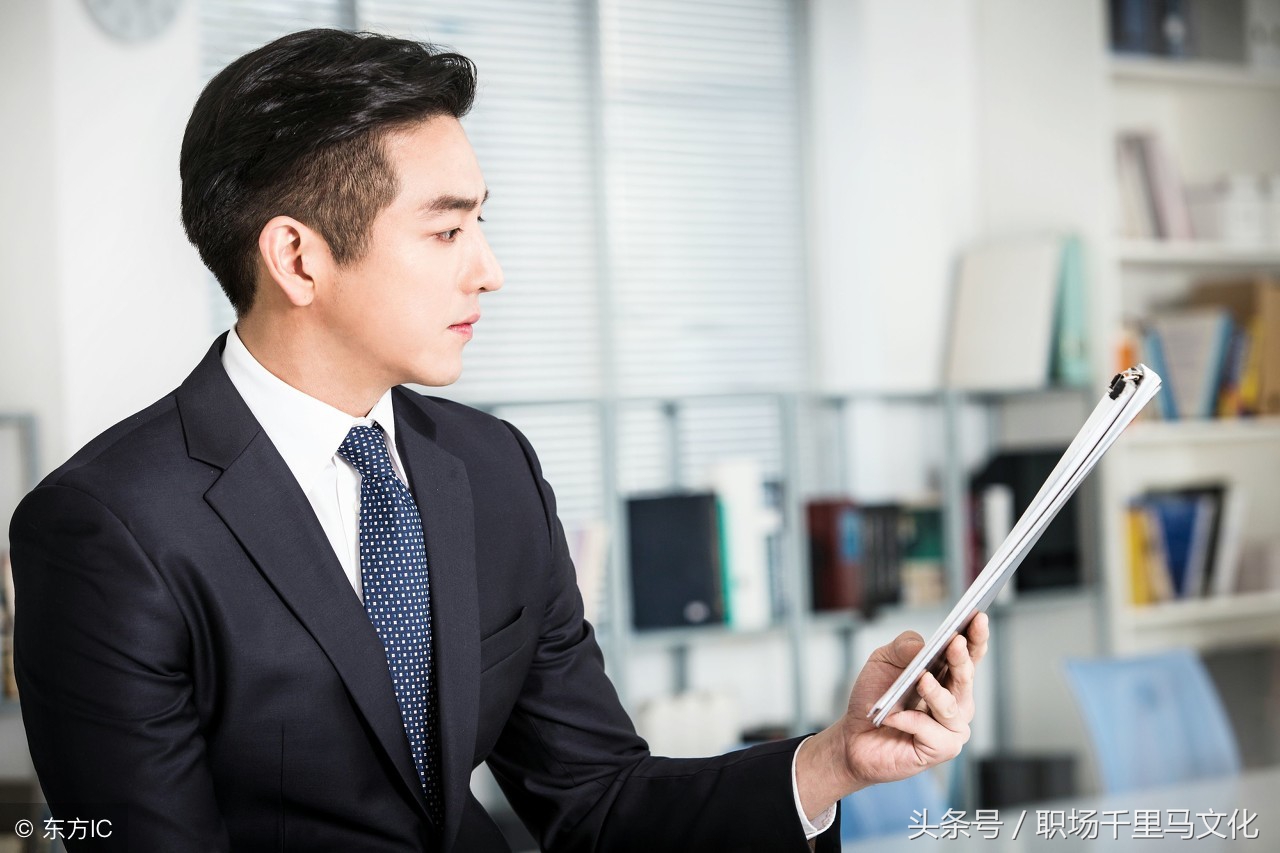 与小人相处，记住这3点，永远不吃小人的亏，非常实用！