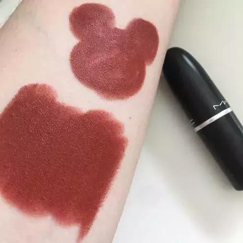 张馨予撩女生,张馨予的口红有哪些