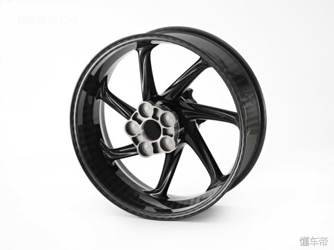 流言终结：听说碳纤维轮框容易断？