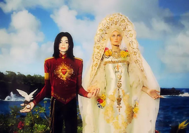 安迪沃霍尔大型回顾展,致敬安迪沃霍尔