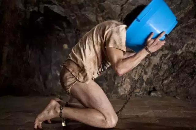 《吾栖之肤》一部从设定上和剧情上都不走寻常路的尺度电影