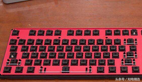 机械键盘怎么清理彻底,怎么清洗机械键盘最彻底