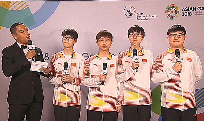 英雄联盟总决赛李哥打败uzi,uzi李哥总决赛