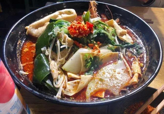 国内吃喝好玩的城市推荐,盘点值得为了美食去一趟的城市