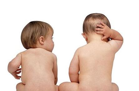 妈妈长痱子,秋天大人长的痱子特别痒怎么办