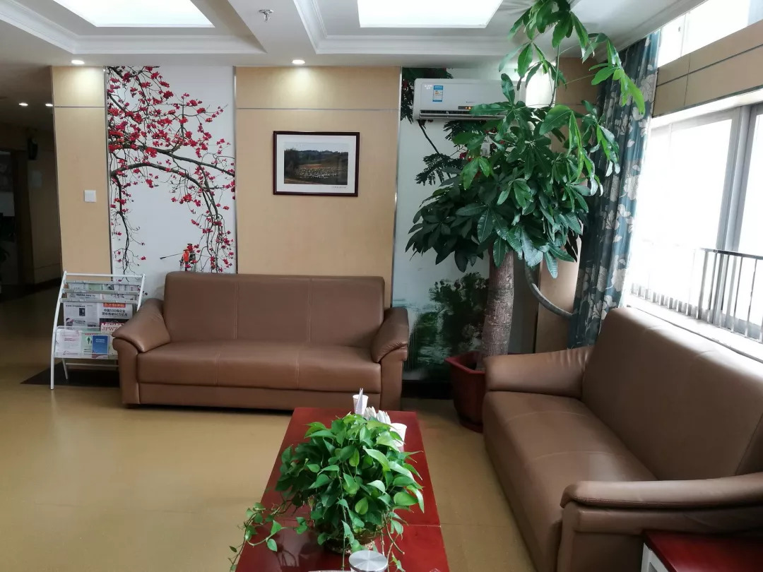 医院工程家具配置方案范本,新建医院科教楼设计方案