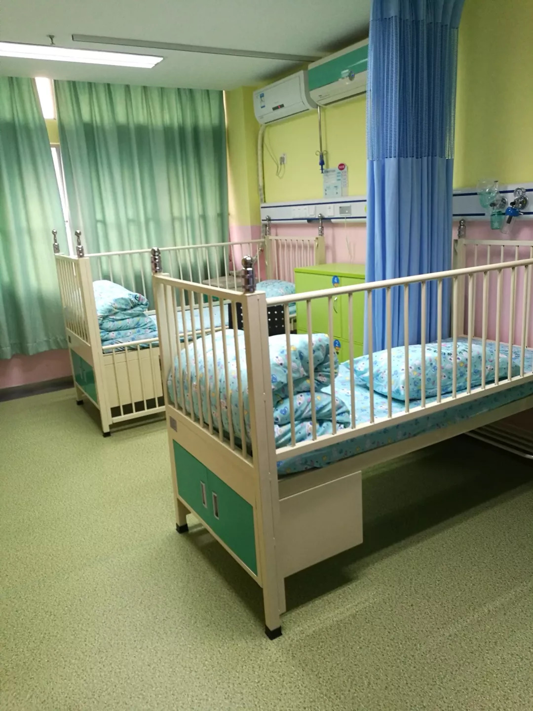 医院工程家具配置方案范本,新建医院科教楼设计方案