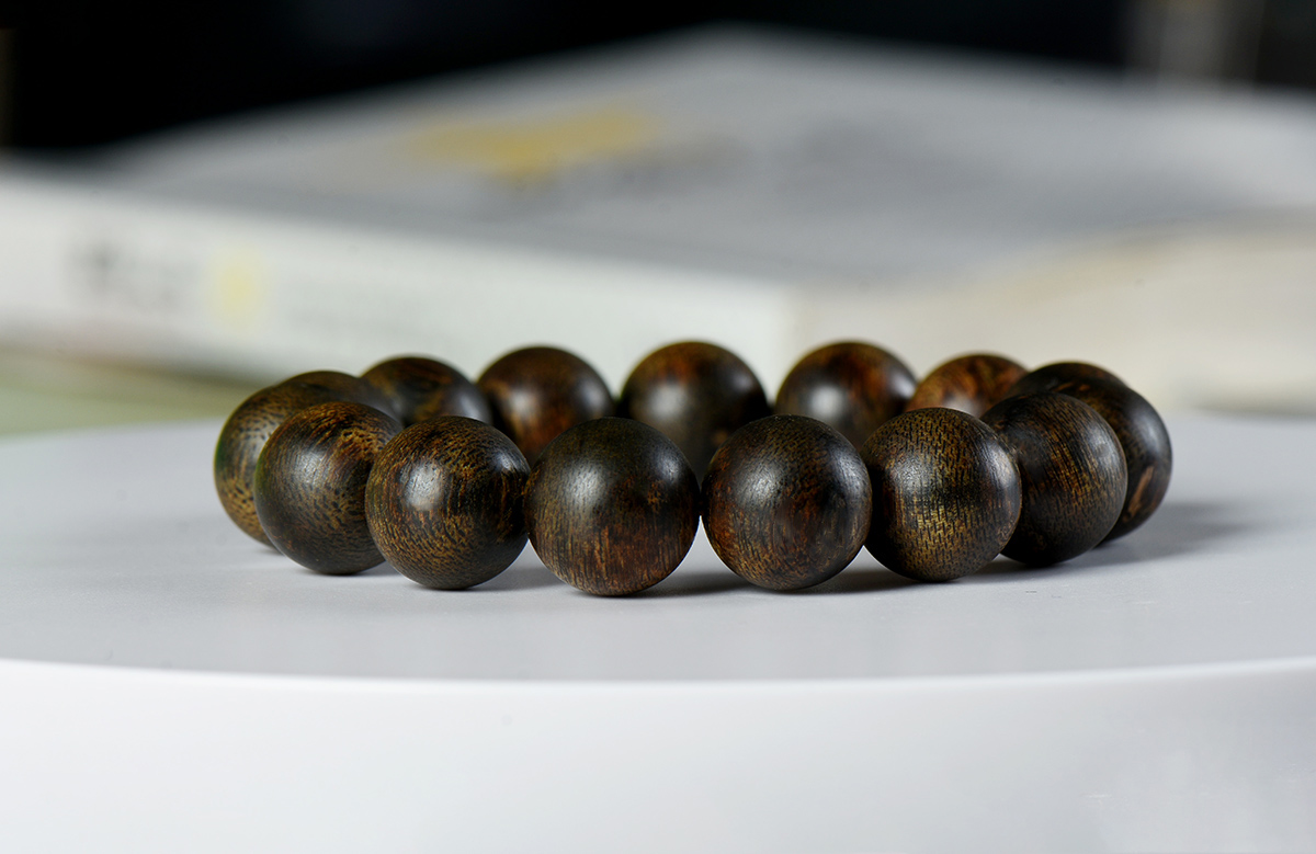 达拉干沉香手串为何便宜,达拉干沉香手串价目表