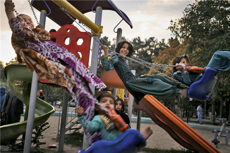 阿富汗靠什么活着,阿富汗到底怎样才是出路