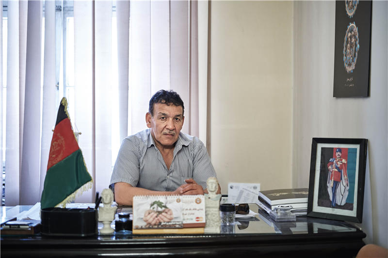 阿富汗靠什么活着,阿富汗到底怎样才是出路