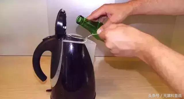 暖水瓶除水垢小妙招,烧水壶除水垢小妙招