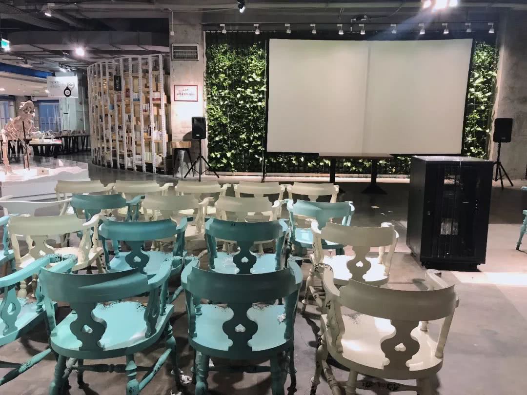 按下暂停键只是为了更好的相见,按下暂停键只为更好的相见