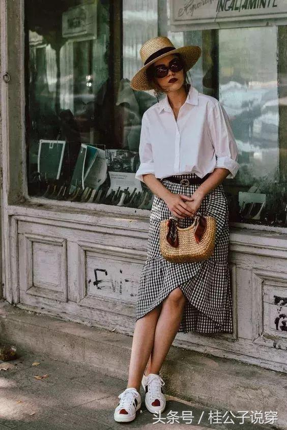 白衬衫怎么穿好看又时尚,白衬衫怎么穿不重样