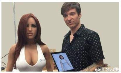 中国5000万光棍有福了!机器人女朋友来了,比真人还漂亮很多!