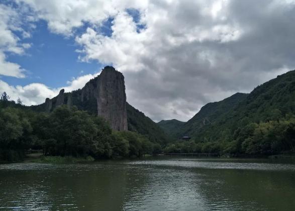 来“浙”里找到专属于自己的幸福感走进“了不起的乡村路书”最后一站