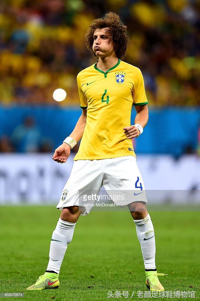 世界杯战靴回顾终结篇，nike水果篮撑死奶牛，鬼牌出鞘一剑封喉