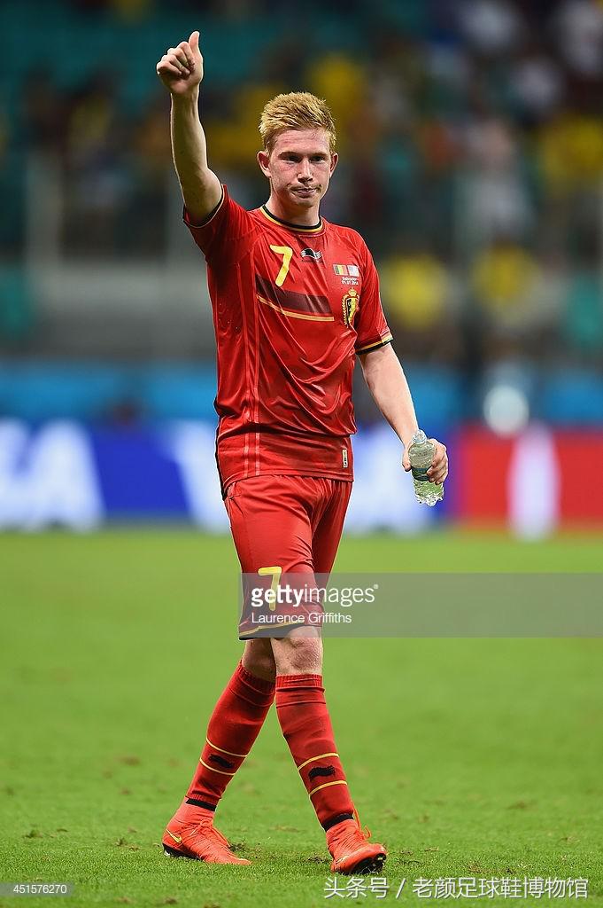 世界杯战靴回顾终结篇，nike水果篮撑死奶牛，鬼牌出鞘一剑封喉