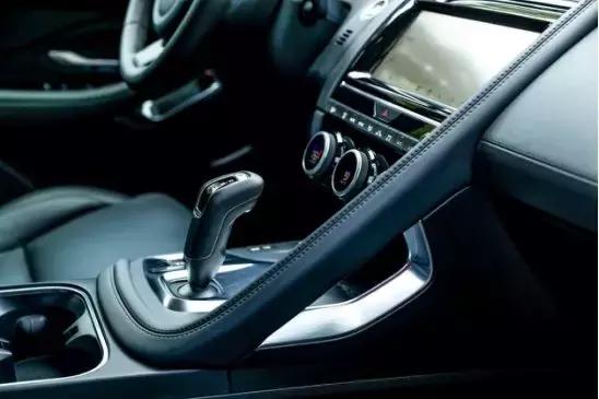 同级最飒suv全新捷豹epace来了,新款捷豹e-pace将于成都车展亮相