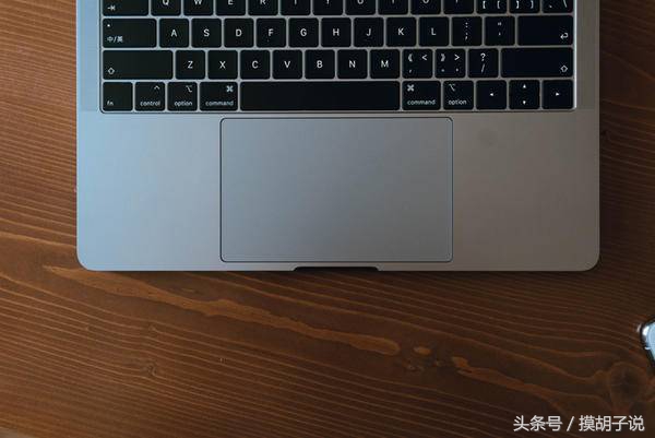 macbookpro2021选购8核还是10核,macbookpro2018款13.3寸缺点不足