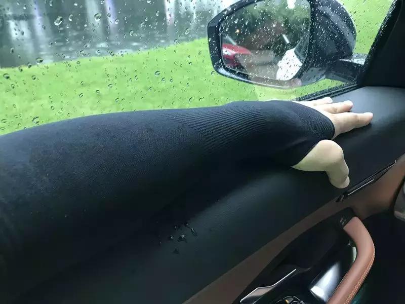 才试驾了刚上市的捷豹E-PACE我找到几个不选BBA的理由