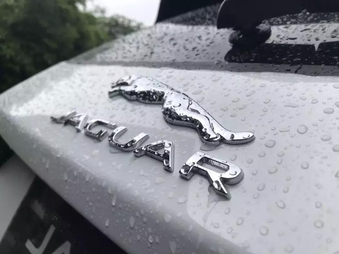 才试驾了刚上市的捷豹E-PACE我找到几个不选BBA的理由