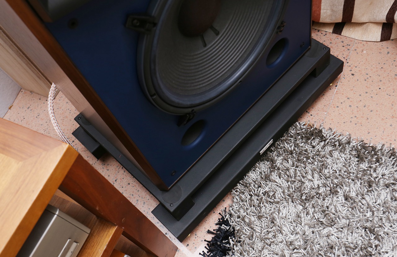 十万级别音响,jbl4338音箱测评