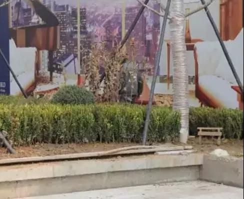 室外地面石材泛碱怎么办,石材铺装泛碱如何处理