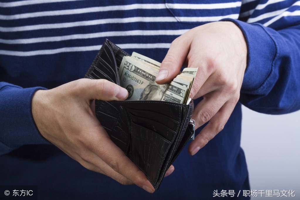 别人找你借钱有什么好方法要回来,朋友找你借钱怎么幽默拒绝