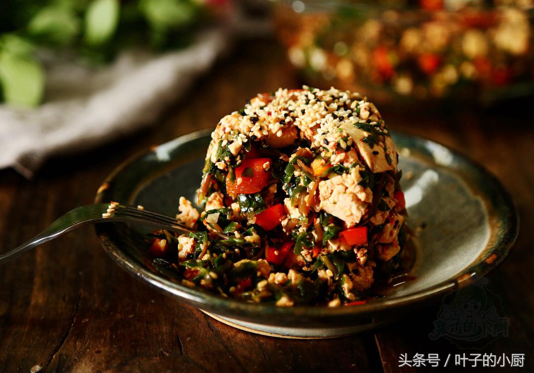 北京菜价涨得吓人，油麦菜都9.9元了！这个不花钱，抓紧要过季了