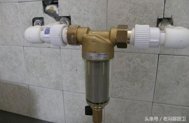 家里水龙头换了一直流水怎么办,家里水龙头出水一阵一阵的