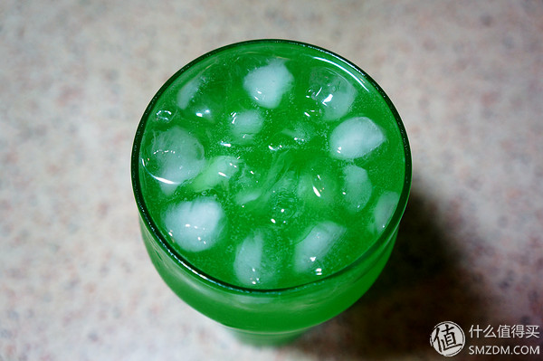 伏特加鸡尾酒简单配方大全,用伏特加调的鸡尾酒自创