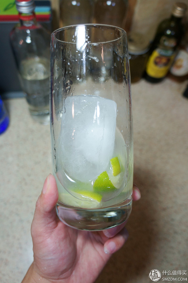 伏特加鸡尾酒简单配方大全,用伏特加调的鸡尾酒自创