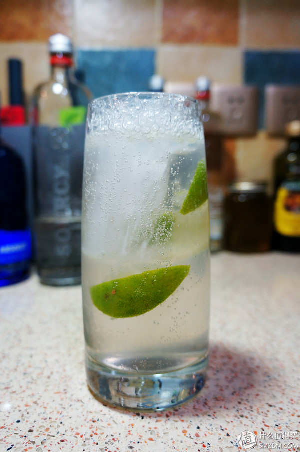 伏特加鸡尾酒简单配方大全,用伏特加调的鸡尾酒自创