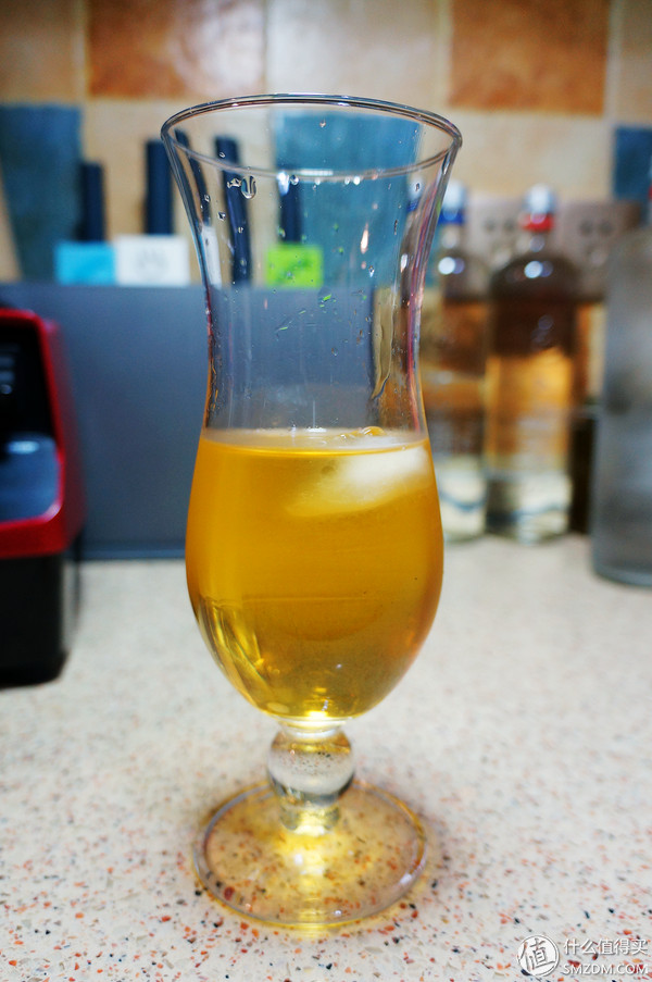 伏特加鸡尾酒简单配方大全,用伏特加调的鸡尾酒自创