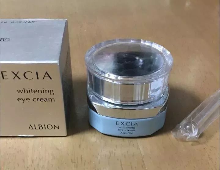 眼霜为什么那么贵,眼霜必买雅诗兰黛