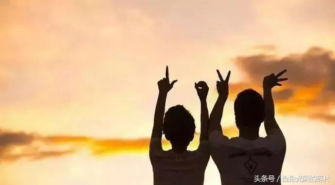 静逸荷心：《蓝颜，红颜与知己》