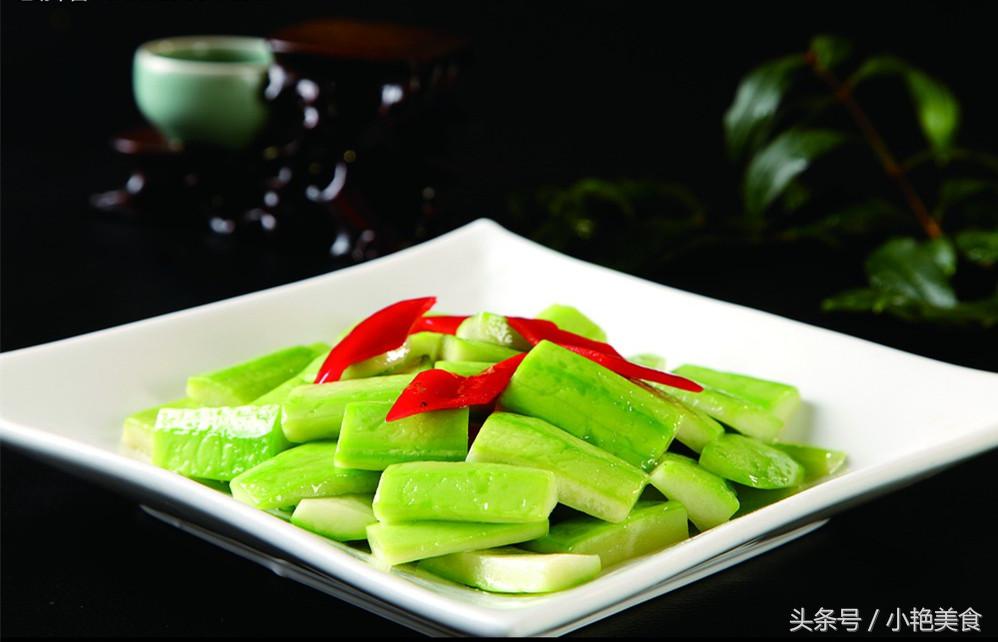 秋天天气干燥试试这款润肤养颜汤,入秋女人吃什么补气补血