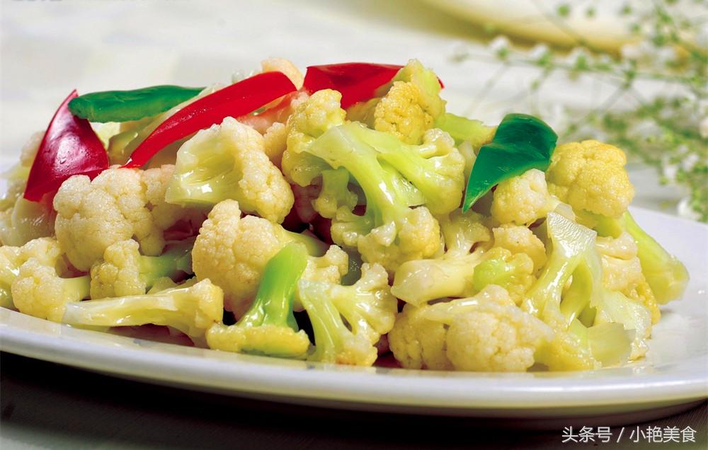 秋天天气干燥试试这款润肤养颜汤,入秋女人吃什么补气补血