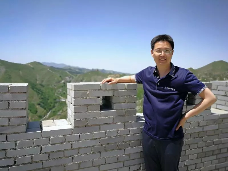 企业家诗人|杨克明:山川形胜帝王气,儒道斯文邹鲁风