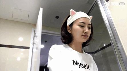 洗脸用洁面皂还是洗面奶好一点,洗脸用洁面皂还是洗面奶好用