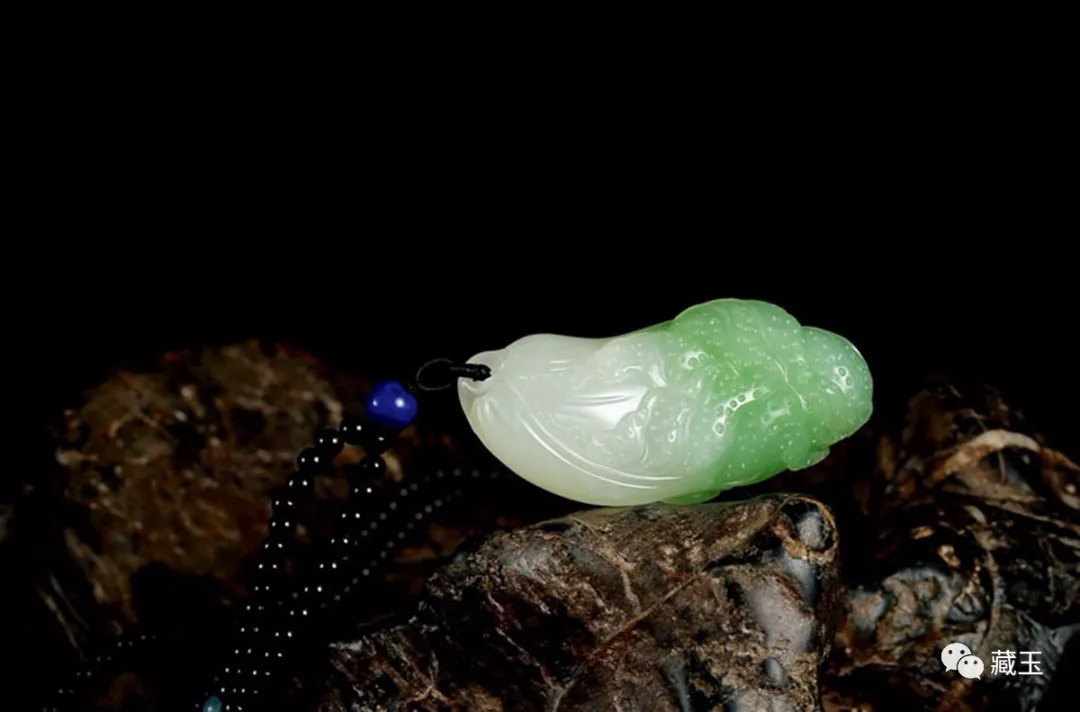 玉雕文财神和武财神图像,和田玉雕财神爷童子寓意