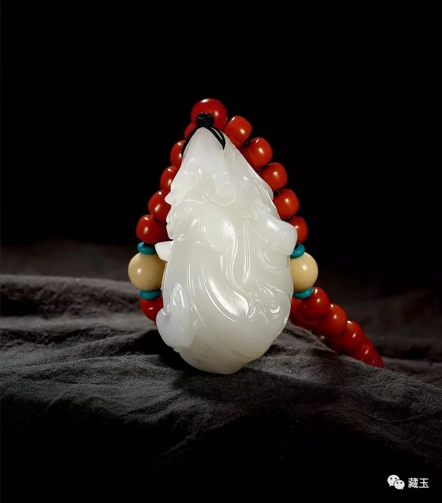 玉雕文财神和武财神图像,和田玉雕财神爷童子寓意