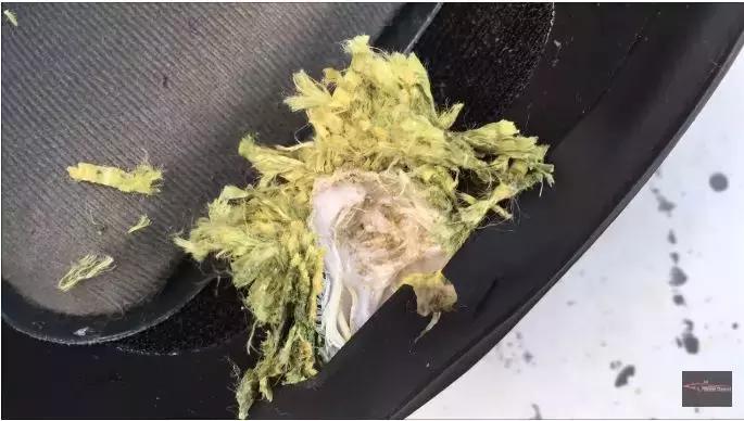 p90式冲锋枪是怎么装子弹的,用p90冲锋枪吃鸡