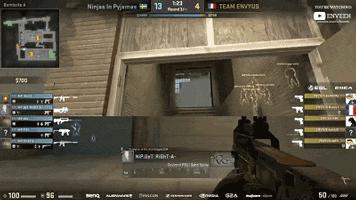 p90式冲锋枪是怎么装子弹的,用p90冲锋枪吃鸡