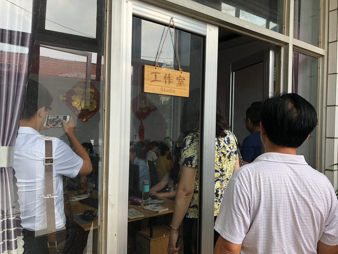 亩产10万多斤报纸照片,亩产10万