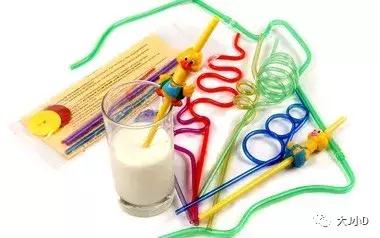 “我的小祖宗,你倒是咽下去啊”|孩子吃饭总是含在嘴里怎么办?